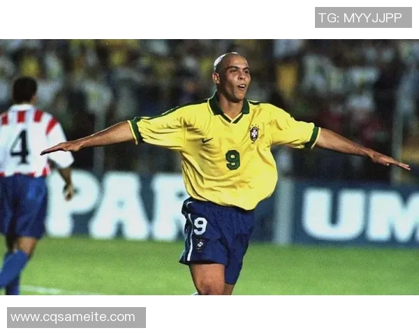 军字在名的足球明星们的传奇故事与辉煌成就解析